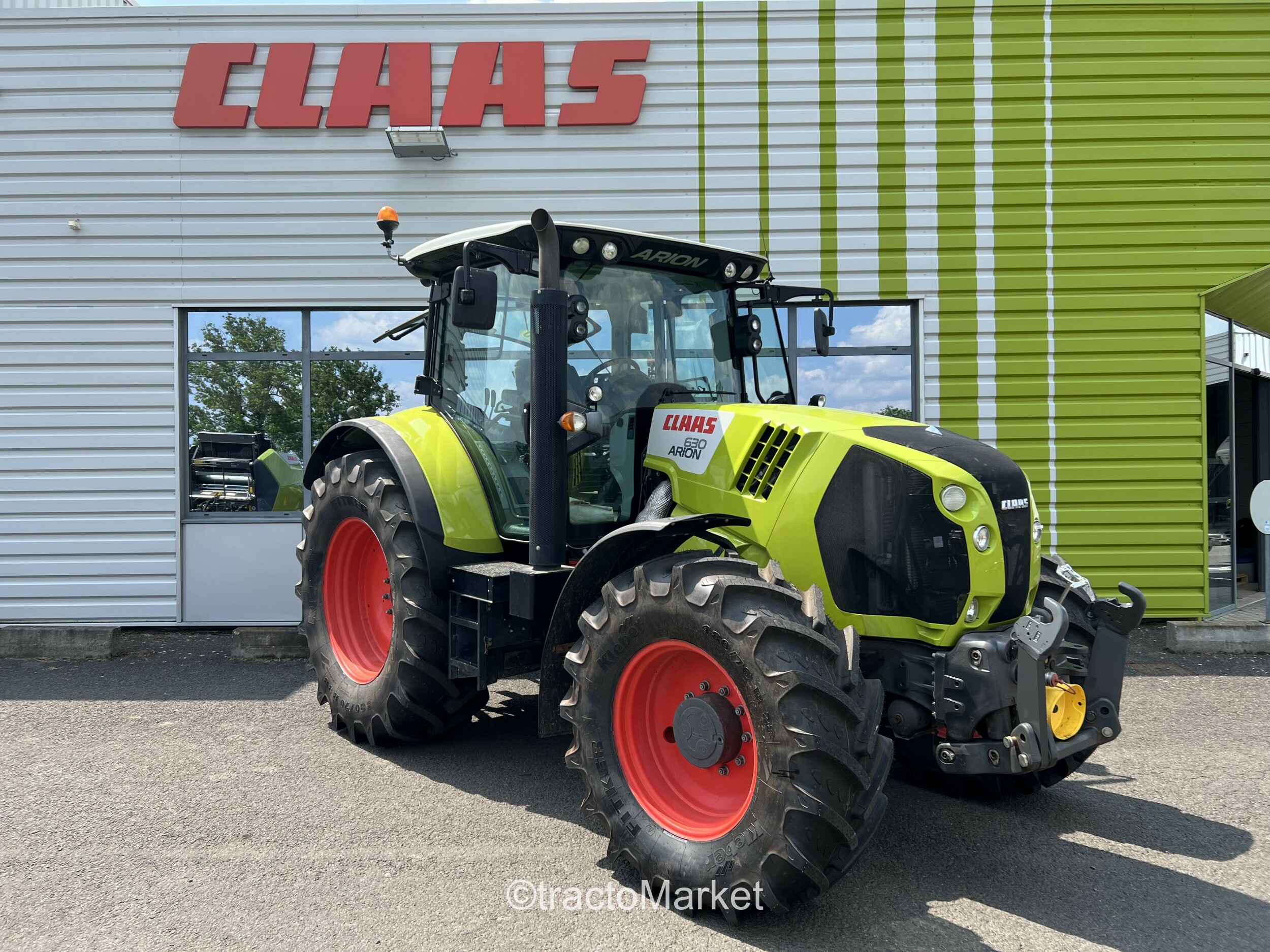 CLAAS CLAAS d'occasion - Tracteur agricole - 2018