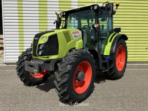 ARION 420 Straddle tractors