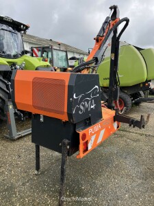 PUMA 2450D Combine Harvester and Accessories