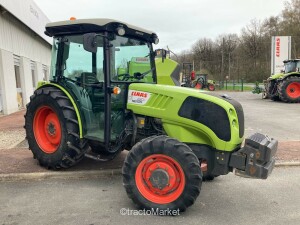 TRACTEUR CLAAS NEXOS 230 F Mower conditioner