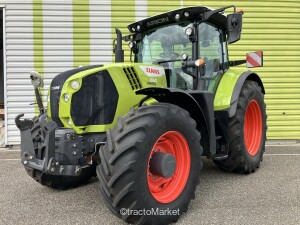 ARION 650 CIS + HEXASHIFT Tracteur agricole