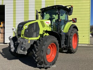 AXION 810 CIS Autres matériels