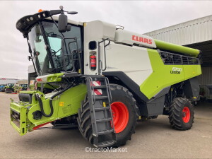 LEXION 6700 Tracteur agricole