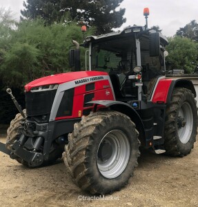 TRACTEUR 8S205 Distributeur d'engrais