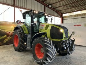 AXION 800 SUR MESURE Manure spreader