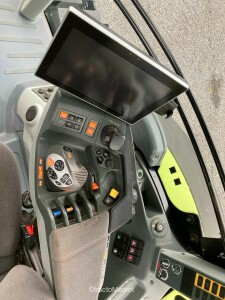 AXION 870 CMATIC S5 SUR MESURE Tractors