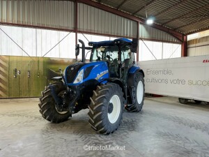 TRACTEUR T6.165 Wine Making equipment