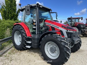TRACTEUR MF 5S105 + ADPT MX Used