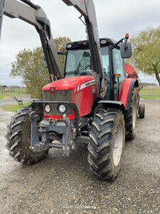 TRACTEUR M-F 5435 Accueil